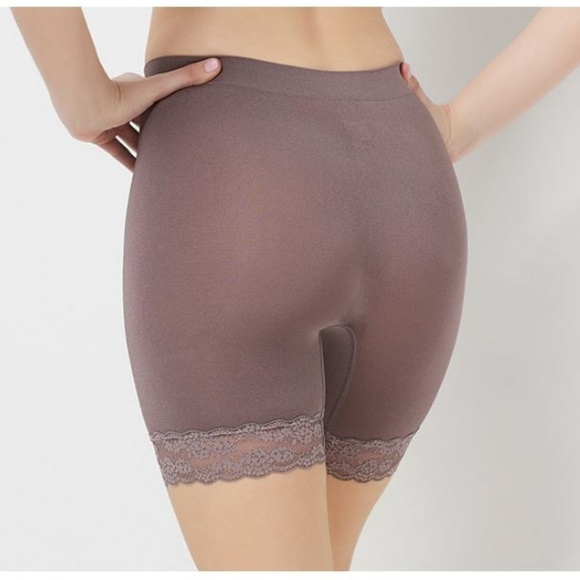 Breezies Intimates & Sleepwear Breezies4seamless Long Leg Panties W